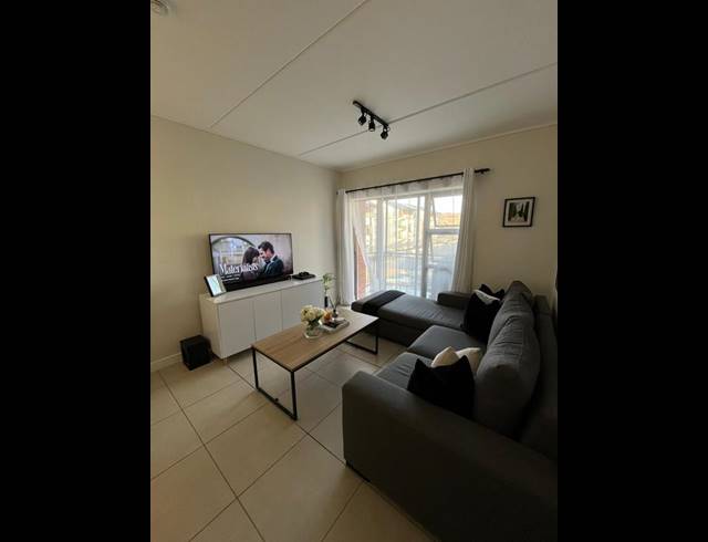1 BEDROOM PROPERTY TO RENT IN RICHWOOD